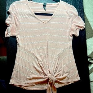 Pink ALYA alterd state top v neck